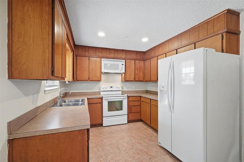 6880 Sandy Beach Road, Azle TX 76020 - Photo 12