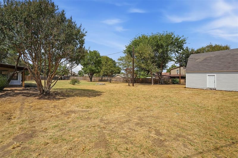 6880 Sandy Beach Road, Azle TX 76020 - Photo 26