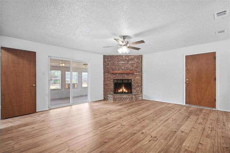 6880 Sandy Beach Road, Azle TX 76020 - Photo 7