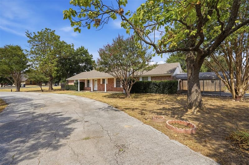6880 Sandy Beach Road, Azle TX 76020 - Photo 3