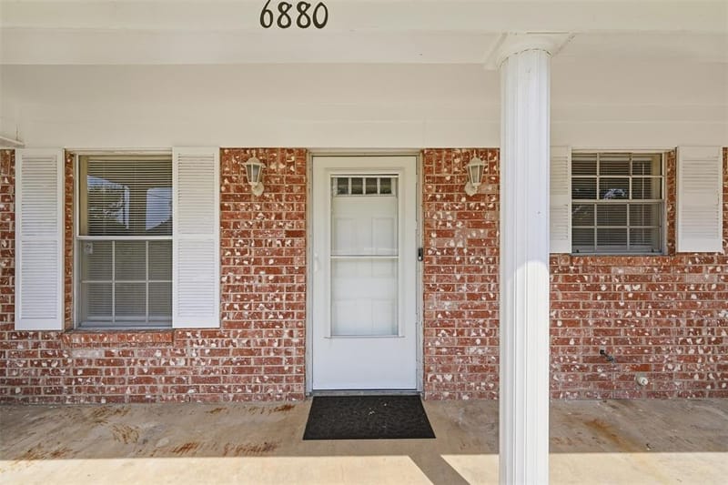 6880 Sandy Beach Road, Azle TX 76020 - Photo 5
