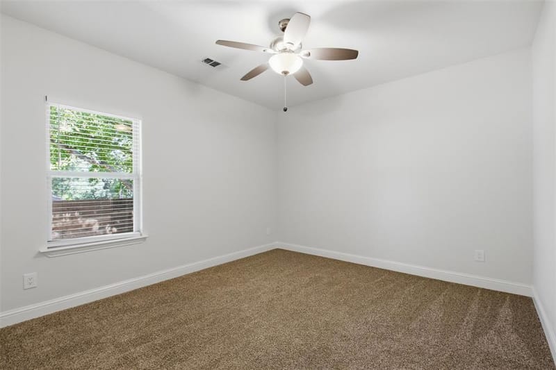 2617 Ripple Road, Dallas TX 75241 - Photo 19