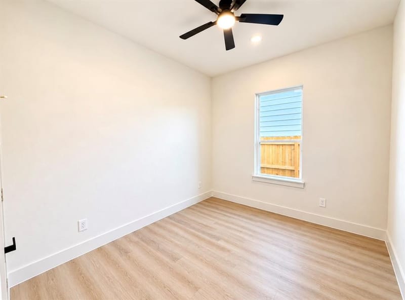 5504 Curzon Avenue, Fort Worth TX 76107 - Photo 17