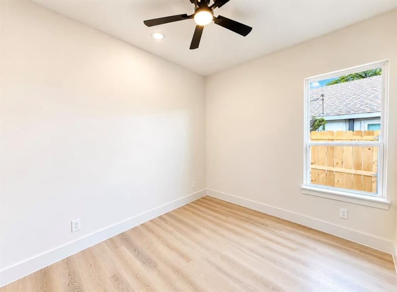 5504 Curzon Avenue, Fort Worth TX 76107 - Photo 19