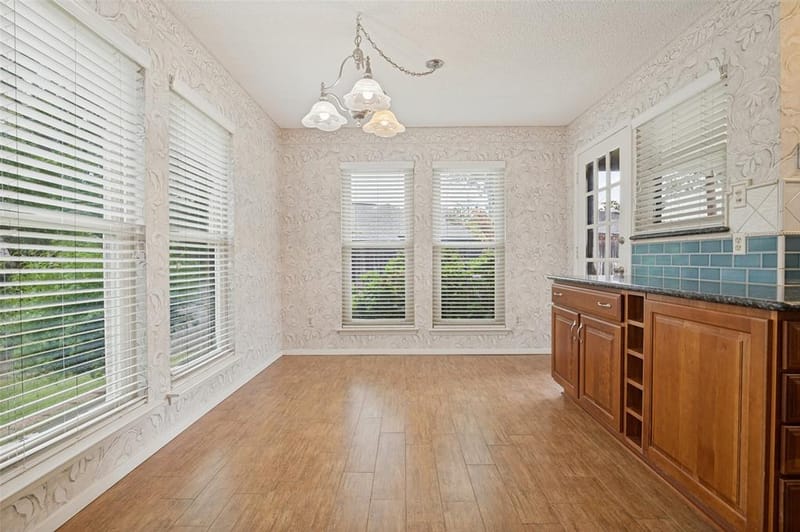 5725 Trails Edge Court, Arlington TX 76017 - Photo 12