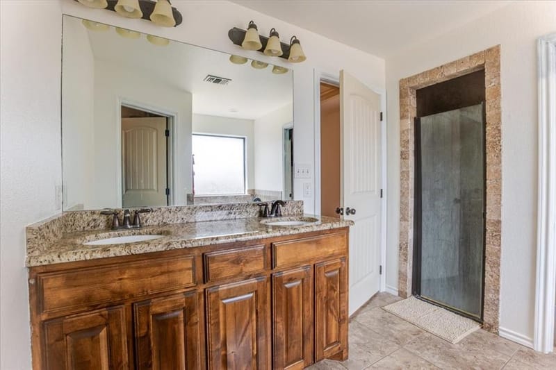 9120 Parkview Circle, Tolar TX 76476 - Photo 17