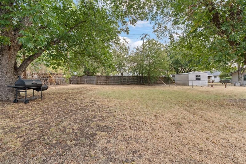 508 NW Newton Drive, Burleson TX 76028 - Photo 23