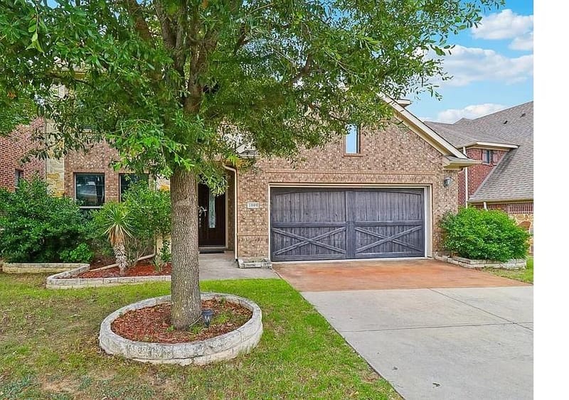 1009 CHICKASAW Drive, Carrollton TX 75010 - Photo 3