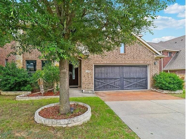 1009 CHICKASAW Drive, Carrollton TX 75010