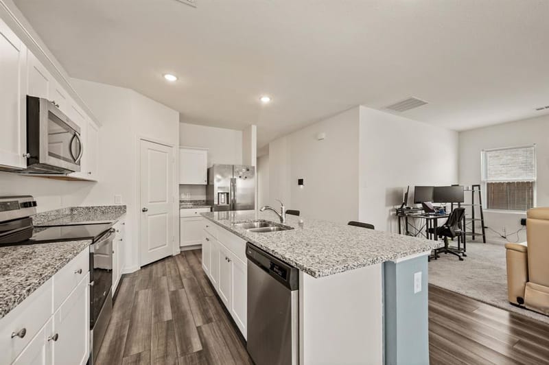 4724 Swan Neck Drive, Fort Worth TX 76179 - Photo 8