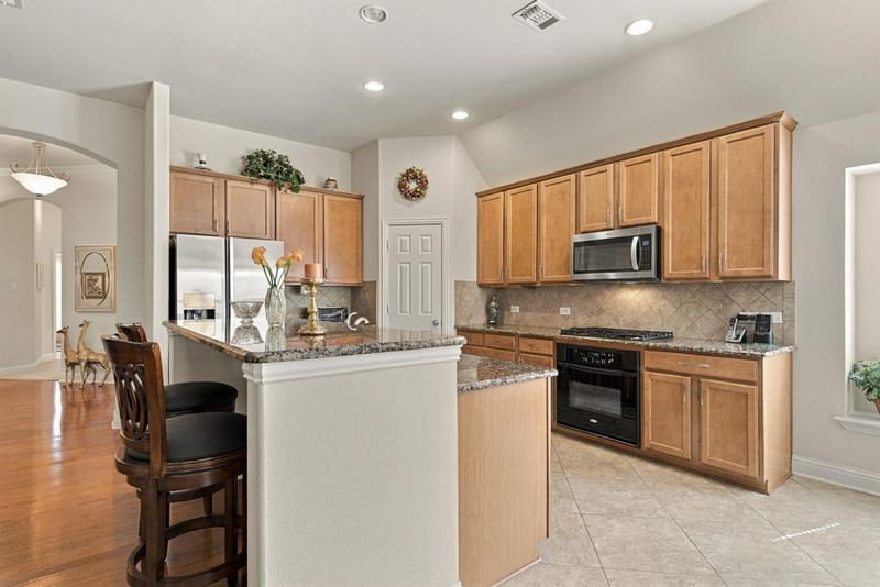 850 Carolina Way, Lantana TX 76226 - Photo 22
