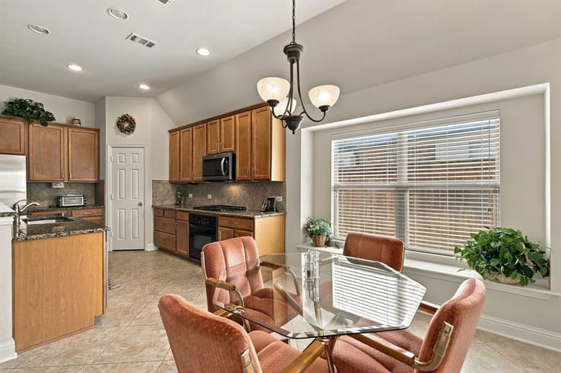 850 Carolina Way, Lantana TX 76226 - Photo 19