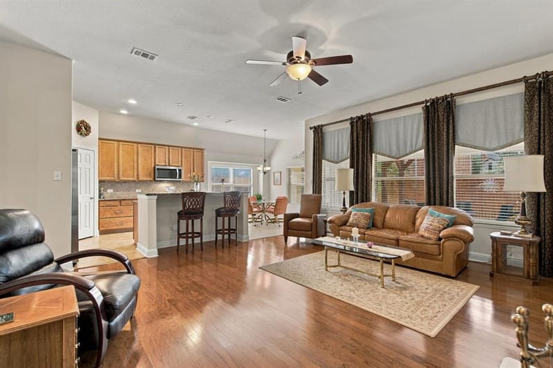 850 Carolina Way, Lantana TX 76226 - Photo 8