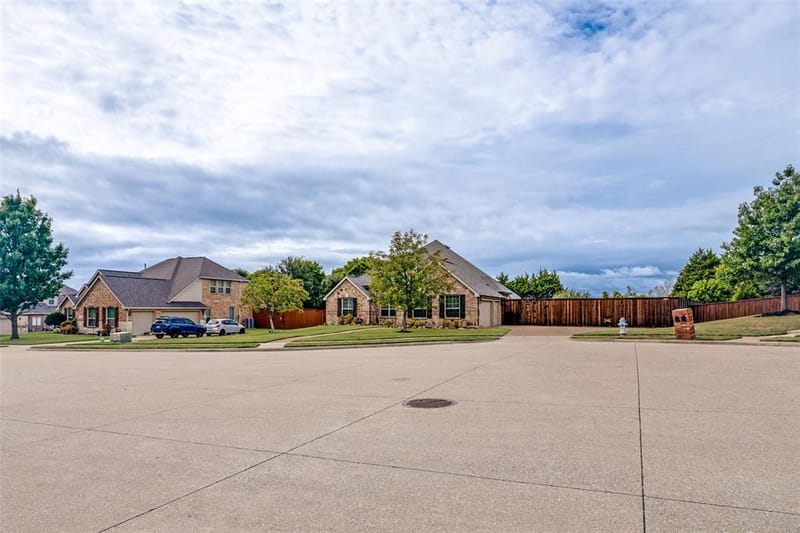 8303 Lake Valley Court, Rowlett TX 75089 - Photo 26
