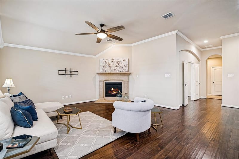 8303 Lake Valley Court, Rowlett TX 75089 - Photo 7