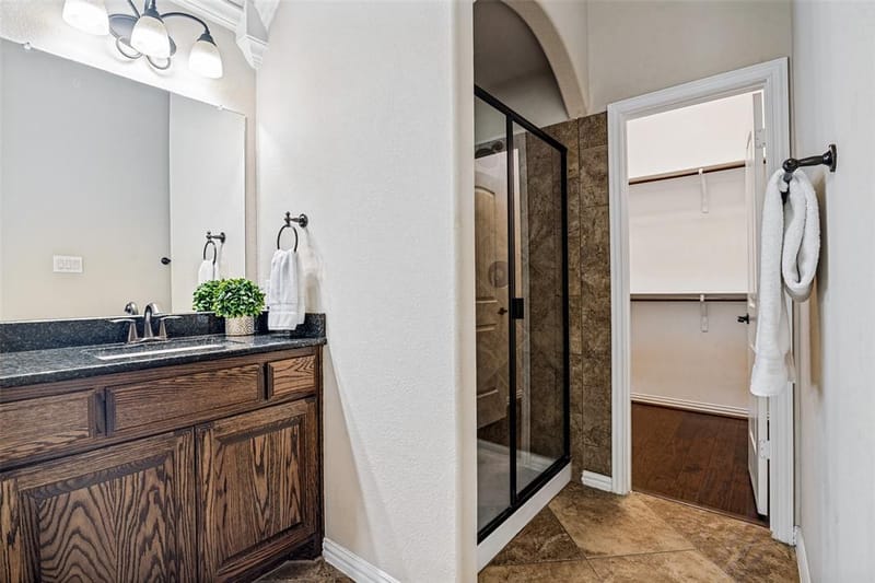 8303 Lake Valley Court, Rowlett TX 75089 - Photo 14