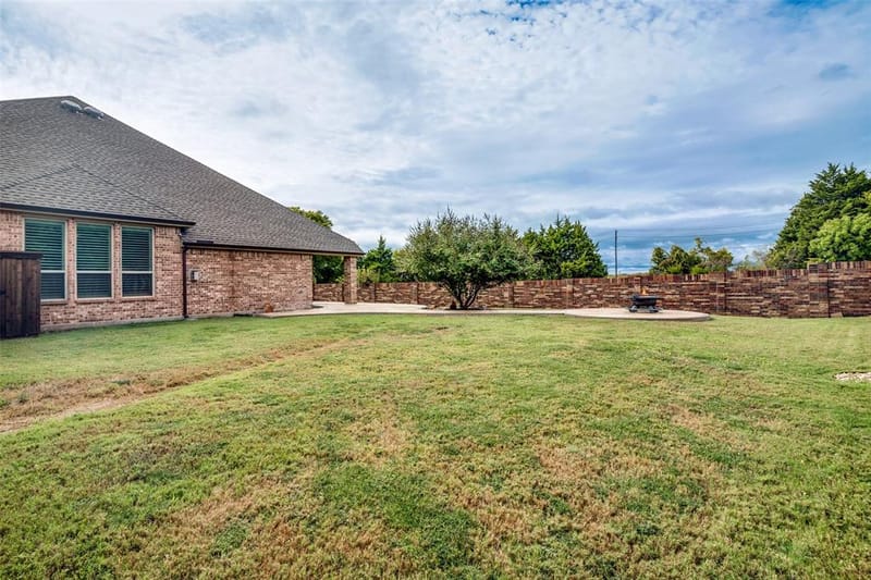 8303 Lake Valley Court, Rowlett TX 75089 - Photo 25