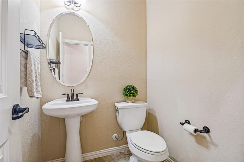 8303 Lake Valley Court, Rowlett TX 75089 - Photo 21