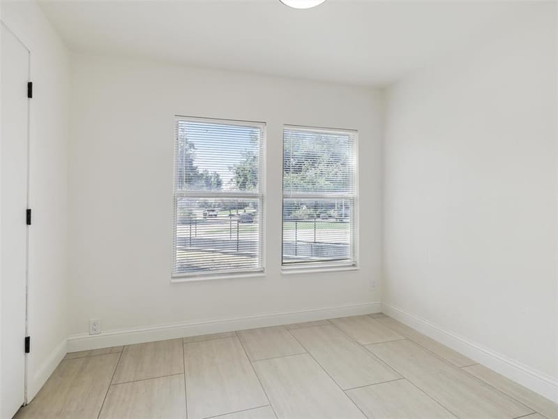 1502 Resistol Road, Garland TX 75042 - Photo 28
