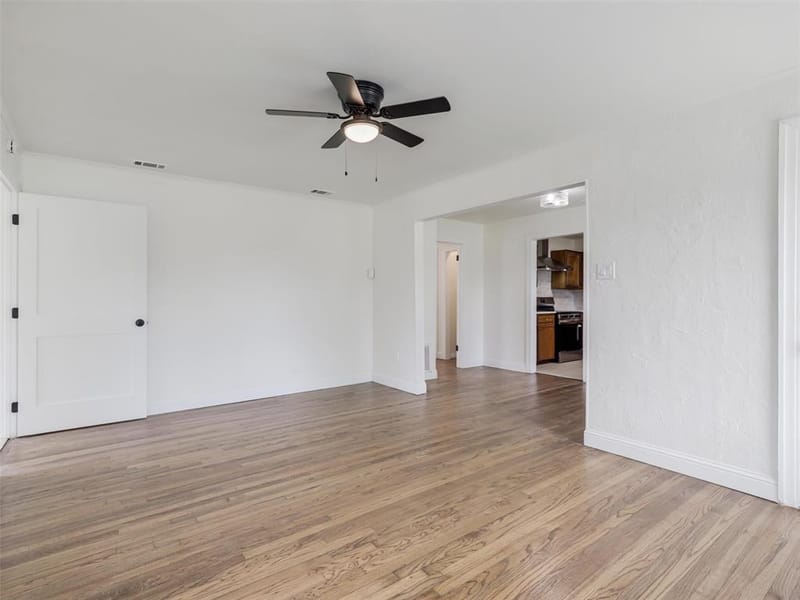 1502 Resistol Road, Garland TX 75042 - Photo 18