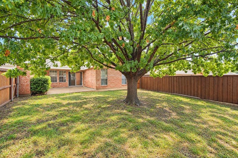 2040 Garden Crest Lane, Dallas TX 75232 - Photo 24