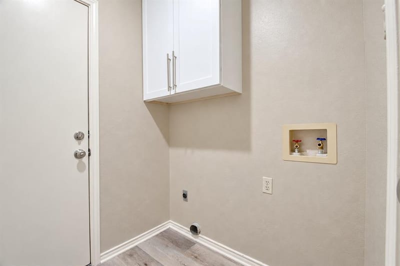 2040 Garden Crest Lane, Dallas TX 75232 - Photo 10