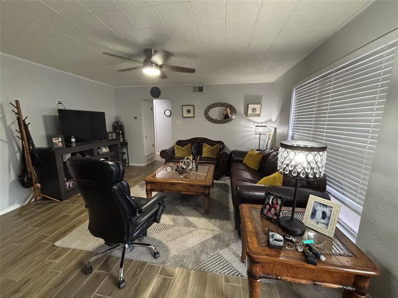 3525 Susan Drive, Mesquite TX 75150 - Photo 3