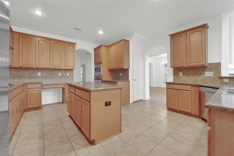701 Walnut Bend Drive, Mansfield TX 76063 - Photo 21
