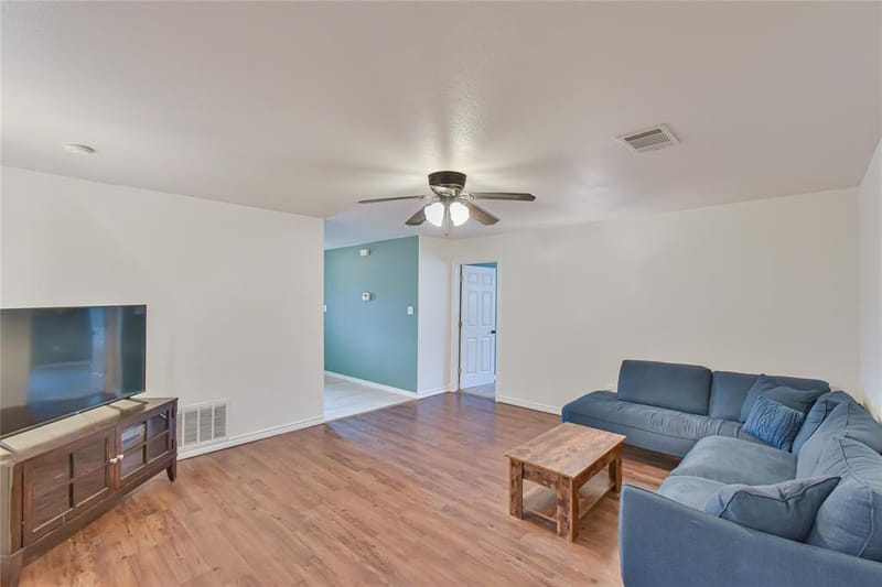 2108 8th Street, Brownwood TX 76801 - Photo 7