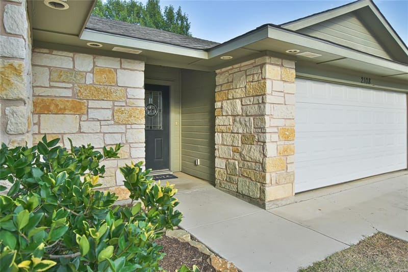 2108 8th Street, Brownwood TX 76801 - Photo 5