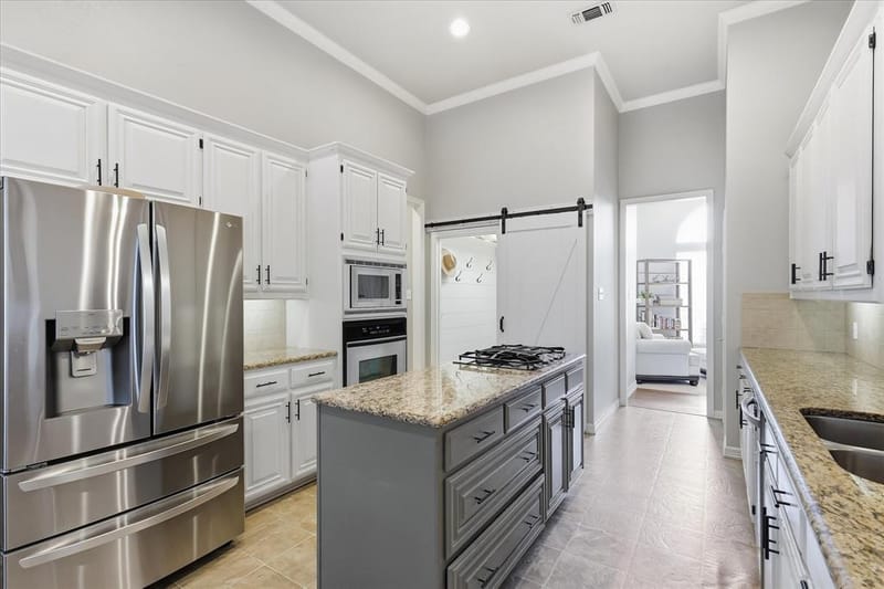 2705 Mimosa Court, Bedford TX 76021 - Photo 12