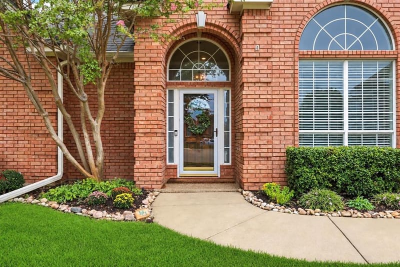 2705 Mimosa Court, Bedford TX 76021 - Photo 3