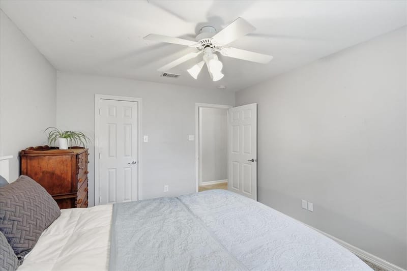 2705 Mimosa Court, Bedford TX 76021 - Photo 25