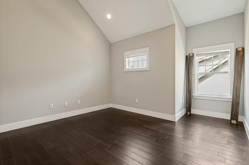 629 Bishop Heights Lane, Dallas TX 75208 - Photo 29