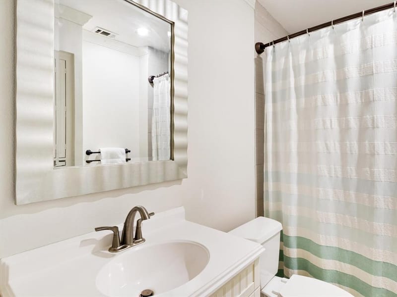 9902 Galway Drive, Dallas TX 75218 - Photo 11