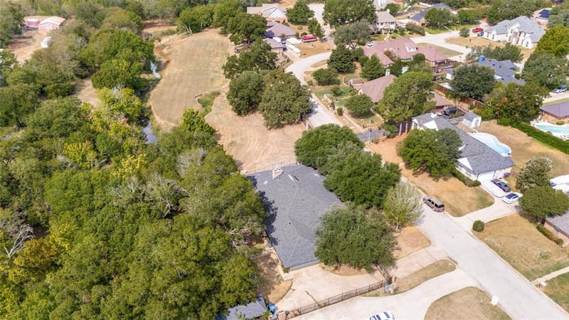 2104 Teakwood Trace, Fort Worth TX 76112 - Photo 27