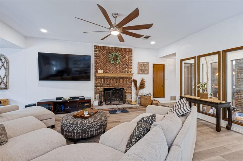 2104 Teakwood Trace, Fort Worth TX 76112 - Photo 21
