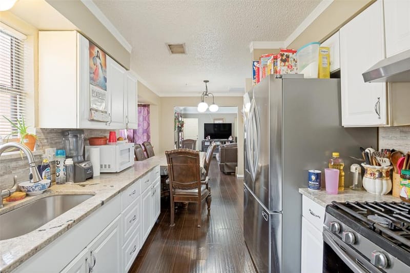 1325 Abbott Drive, Irving TX 75060 - Photo 9