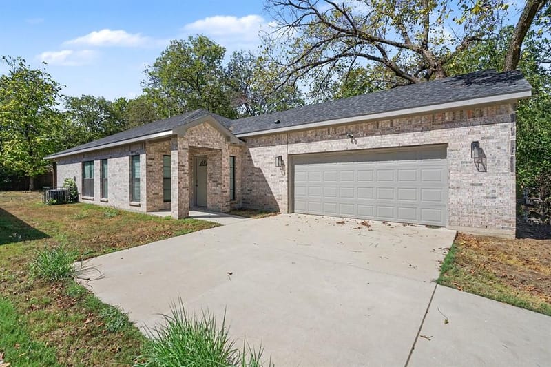 4221 Cardinal Drive, Dallas TX 75216