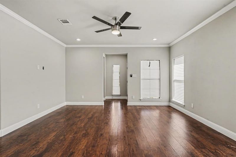 4221 Cardinal Drive, Dallas TX 75216 - Photo 5