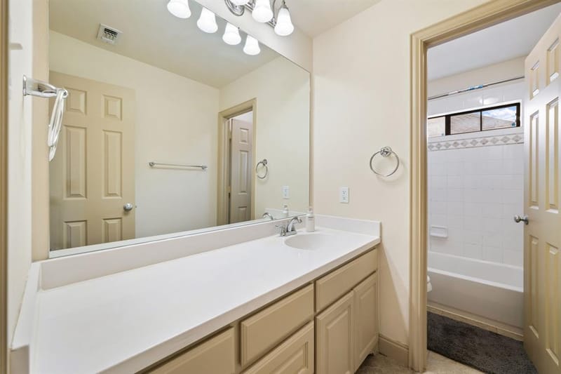 2241 Magic Mantle Drive, Lewisville TX 75056 - Photo 26