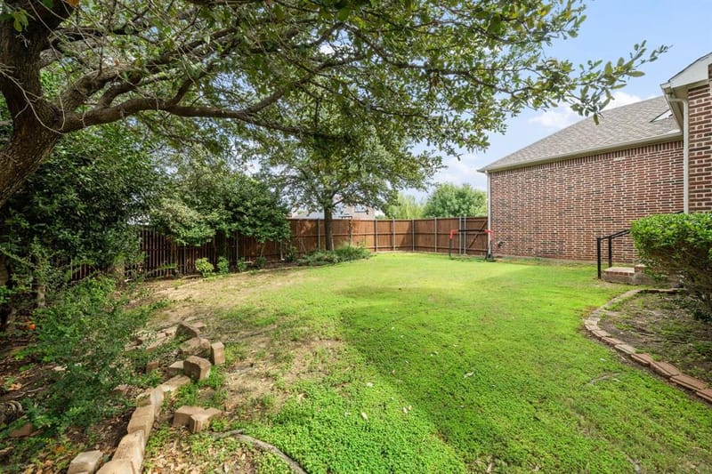 2241 Magic Mantle Drive, Lewisville TX 75056 - Photo 29