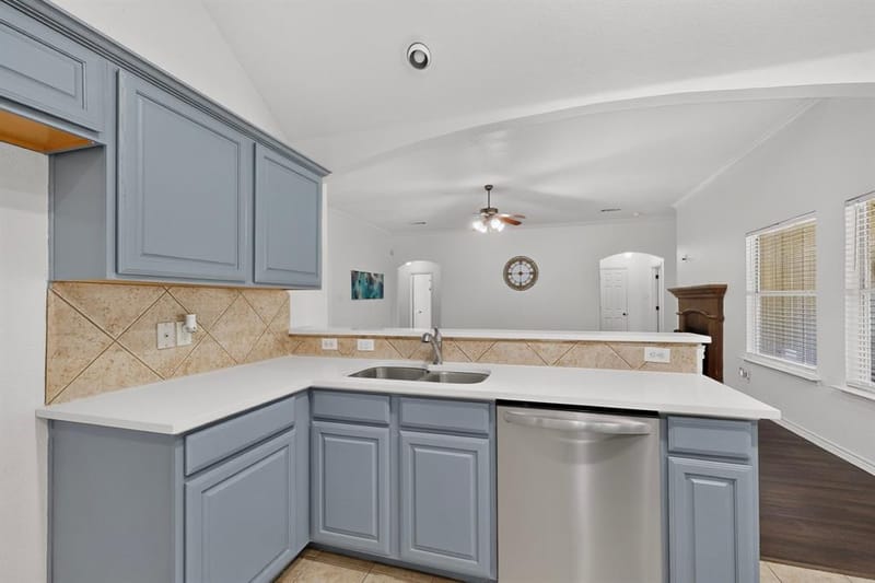 839 Evergreen Lane, Burleson TX 76028 - Photo 14