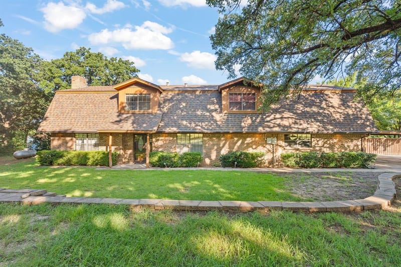 7 Fox Hollow Road, Joshua TX 76058 - Photo 2