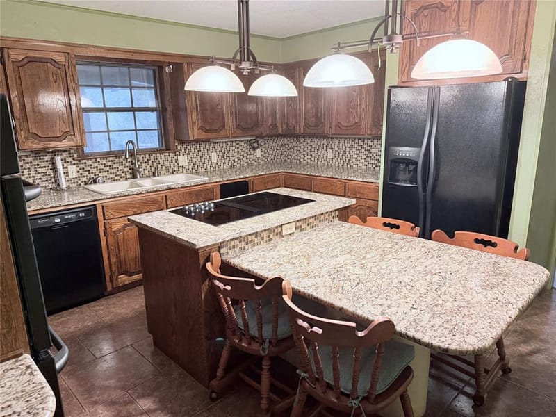 7 Fox Hollow Road, Joshua TX 76058 - Photo 11