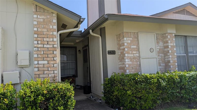 4426 Wind River Lane, Garland TX 75042 - Photo 2