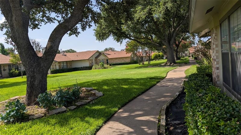 4426 Wind River Lane, Garland TX 75042 - Photo 19