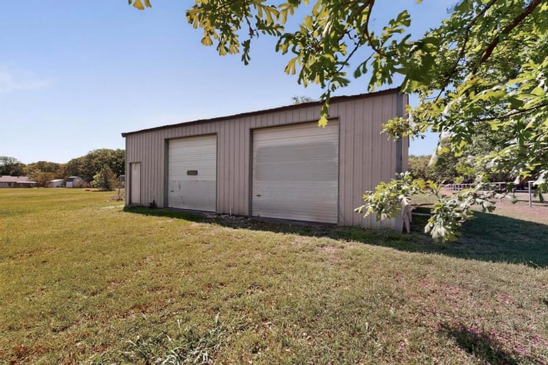 529 Morris Lane, Greenville TX 75402 - Photo 39