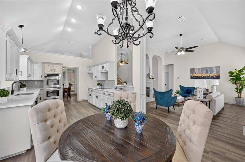 6023 Copperfield Drive, Arlington TX 76001 - Photo 16
