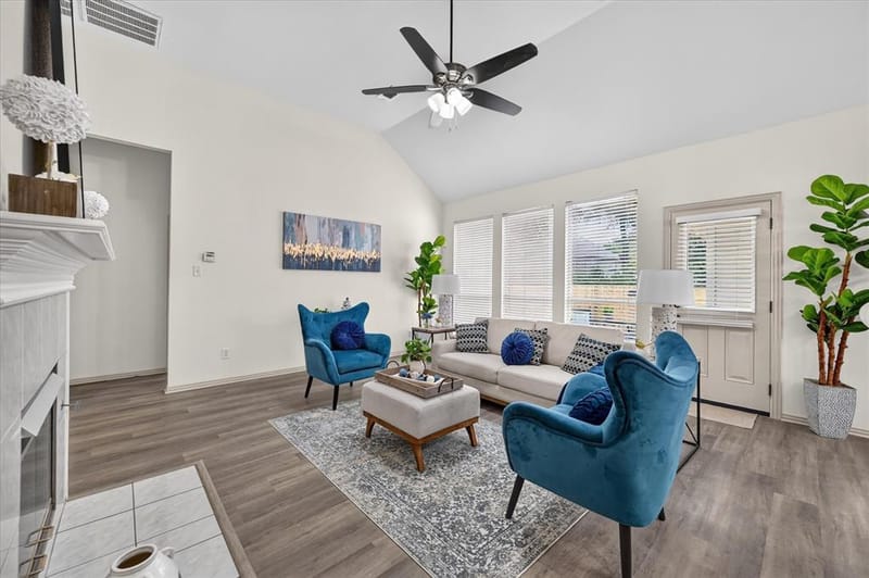 6023 Copperfield Drive, Arlington TX 76001 - Photo 12